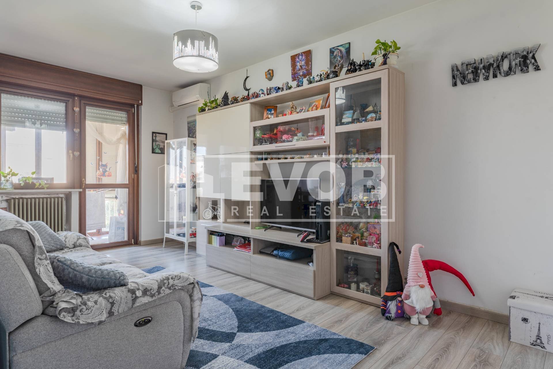 Foto 1 - Appartamento VIA BERTALAZONE
 
35, San Maurizio Canavese - foto 1