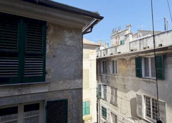 Vista - Trilocale piazza della Cernaia, 2, Genova (zona Centro Storico) - foto 13