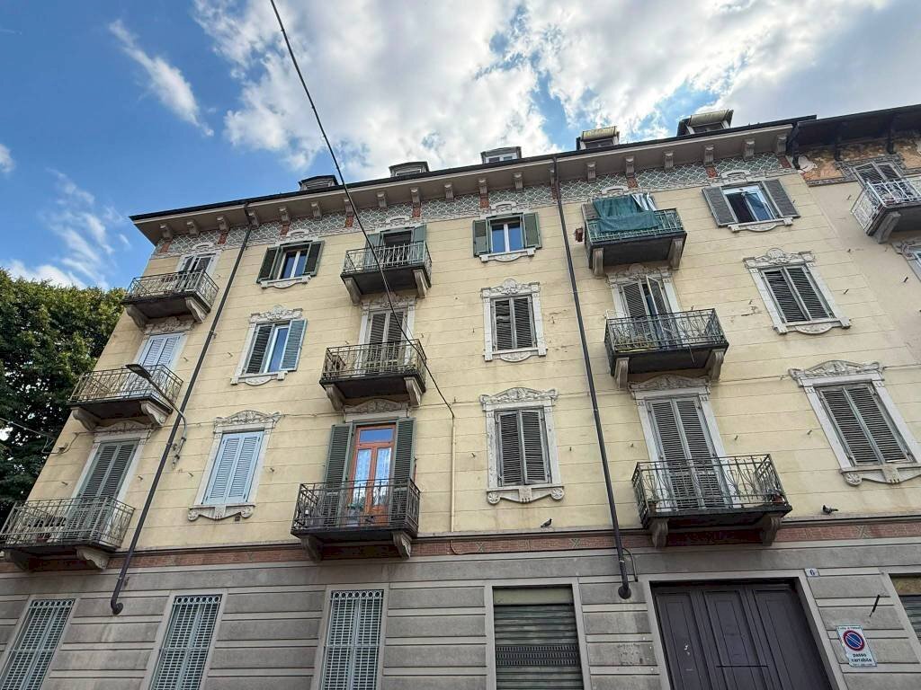 Facciata - Attico via Urbino, 6, Torino (zona Aurora) - foto 2