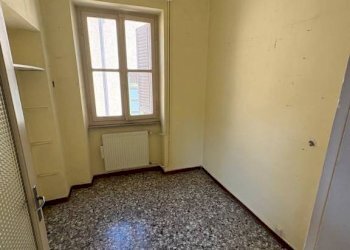 Camera da letto - Trilocale via Niccolò Machiavelli, 8, Alessandria - foto 4