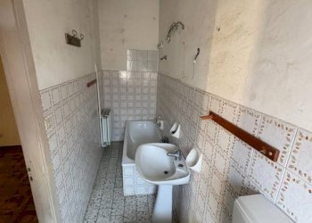 Bagno - Trilocale via Niccolò Machiavelli, 8, Alessandria - foto 10