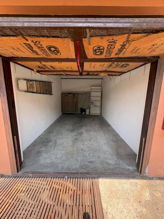 Box auto - Trilocale via della Maranzana, 23, Alessandria - foto 3