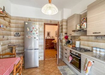 Cucina - Trilocale via Pierino Negrotto Cambiaso, Genova (zona Sampierdarena) - foto 11