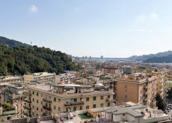 Vista - Trilocale via Pierino Negrotto Cambiaso, Genova (zona Sampierdarena) - foto 14