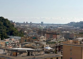 Vista - Trilocale via Pierino Negrotto Cambiaso, Genova (zona Sampierdarena) - foto 34