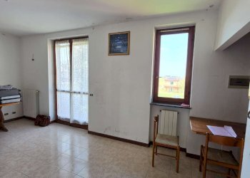 soggiorno - Bilocale via Barni, Dovera - foto 28