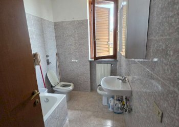 bagno - Bilocale via Barni, Dovera - foto 48