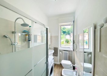bagno - Appartamento via Belmonte, 34, Varese - foto 10