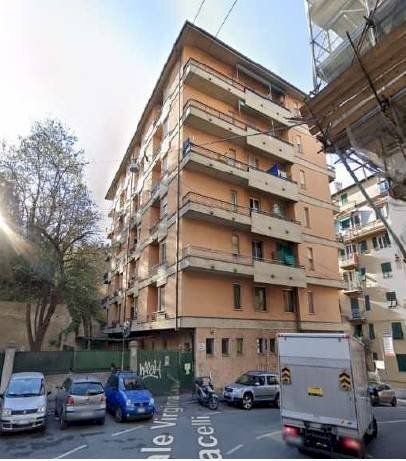 Facciata - Bilocale all'asta viale Virginia Centurione Bracelli, 1, Genova (zona Marassi) - foto 1
