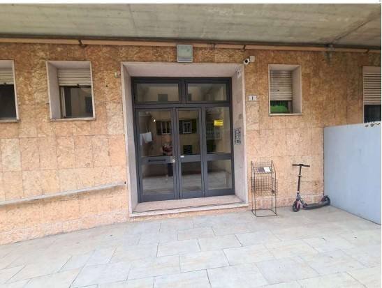 Facciata - Bilocale all'asta viale Virginia Centurione Bracelli, 1, Genova (zona Marassi) - foto 3