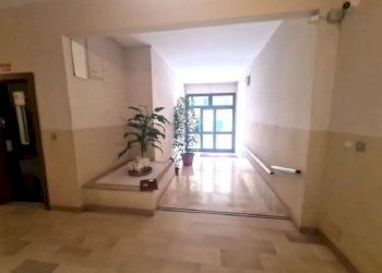 Interno palazzo - Bilocale all'asta viale Virginia Centurione Bracelli, 1, Genova (zona Marassi) - foto 5