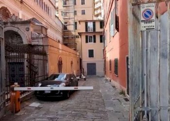 Zona - Quadrilocale all'asta via Assarotti, 26, Genova (zona Castelletto) - foto 1