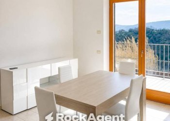 Salone - Appartamento via Capo di Fuori, Sant'Omero - foto 2