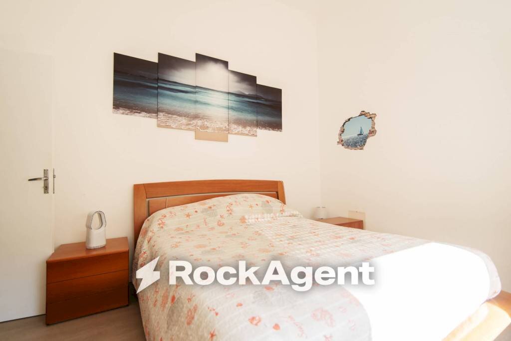 Camera da letto - Appartamento via Giovanni Pascoli, 58, Cattolica - foto 2