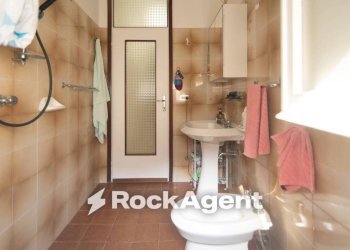 Bagno - Appartamento via Giovanni Pascoli, 58, Cattolica - foto 19