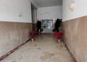Interno palazzo - Four-room apartment via Mascalucia, 5, Siracusa - photo 3