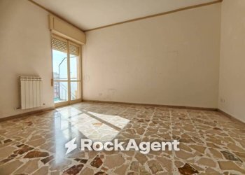 Cucina - Four-room apartment via Mascalucia, 5, Siracusa - photo 8