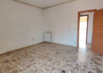 Camera da letto - Four-room apartment via Mascalucia, 5, Siracusa - photo 9