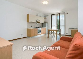 Salone - Appartamento via Marco Polo, 25, Dalmine - foto 2