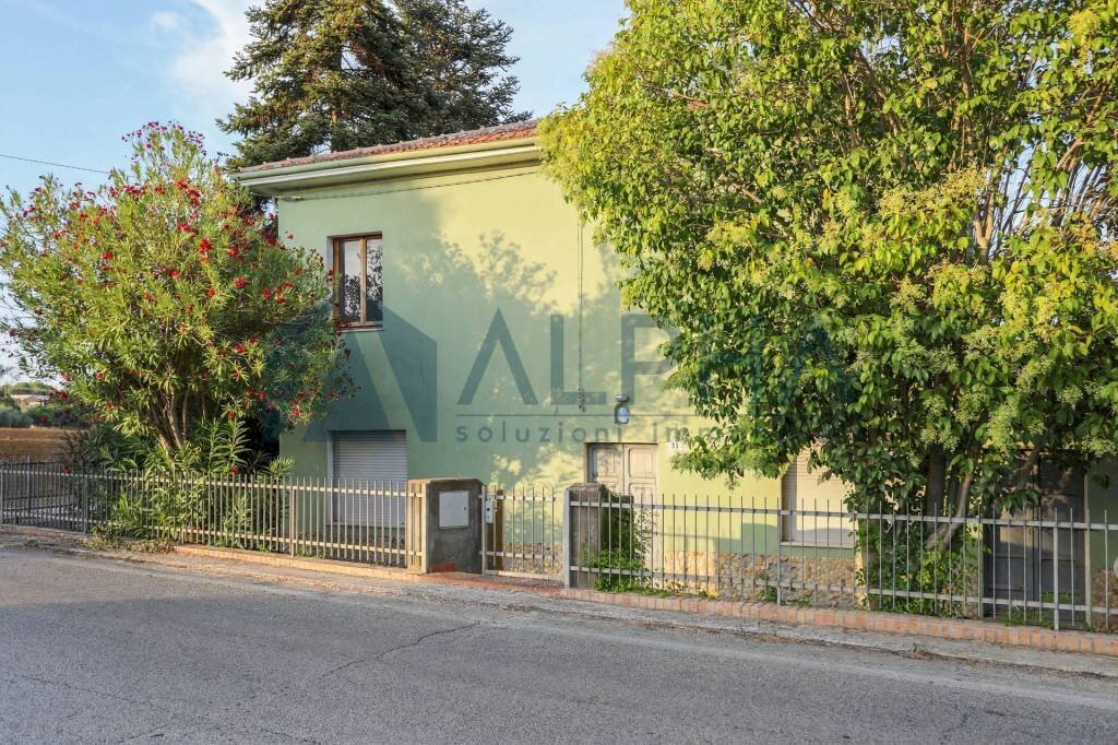 Facciata - Rustico via Ca' Andrino, Misano Adriatico - foto 1