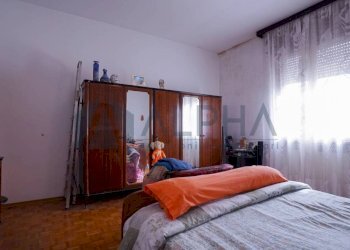 Camera da letto - Villa via Piangipane, 26, Ravenna (zona Camerlona) - foto 27