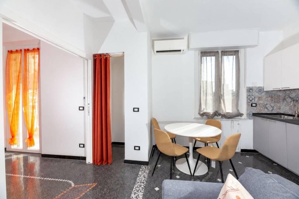 Soggiorno - Two-room apartment via Sparta, 34, Genova (neighborhood Sestri Ponente) - photo 3
