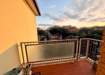 Balcone - Appartamento via Ferdinando Acton, Roma (zona Lido di Ostia) - foto 9