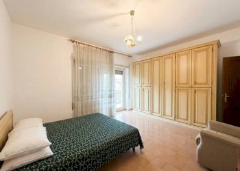Camera da letto - Appartamento via Ferdinando Acton, Roma (zona Lido di Ostia) - foto 10