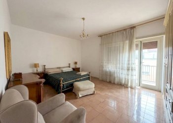 Camera da letto - Appartamento via Ferdinando Acton, Roma (zona Lido di Ostia) - foto 11