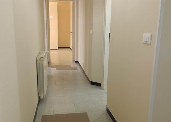 Quadrilocale Vado Ligure - foto 9