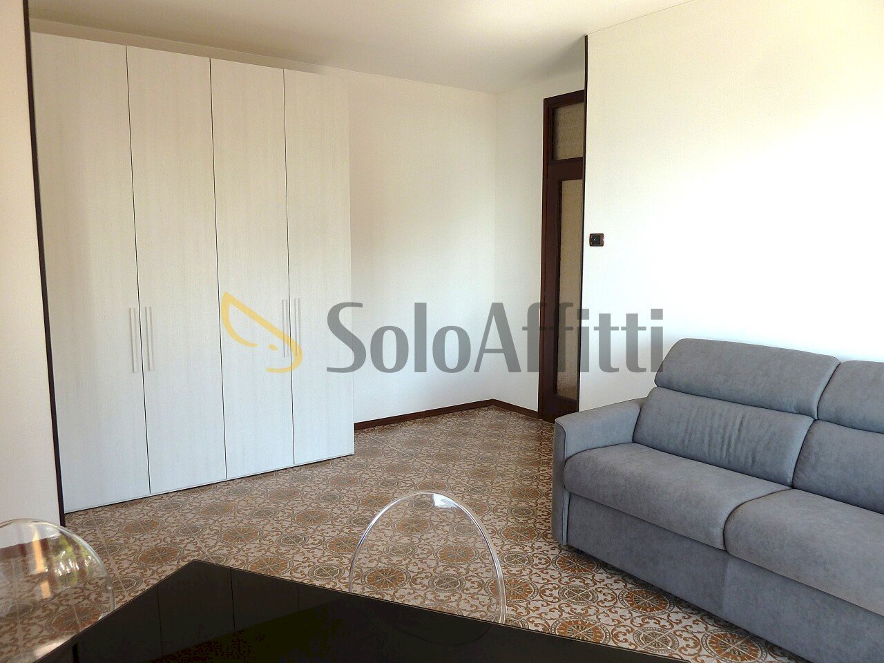 Soggiorno/zona notte - Appartamento Via Aurelia Ponente 10, Ospedaletti - foto 2