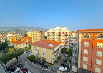 13vista02.jpeg - Four-room apartment Piazza la Scafa, Lavagna - photo 15