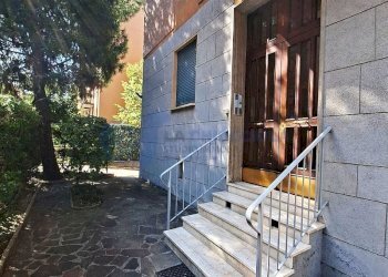 esterno2 - Appartamento Via Umberto Giordano, Bologna - foto 3
