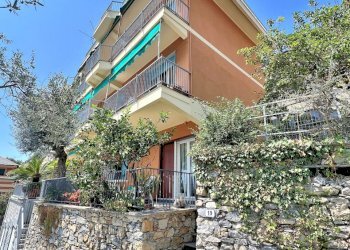 CASA E  ACCESSO VERT - Appartamento Via Cariseto 17, Recco - foto 6