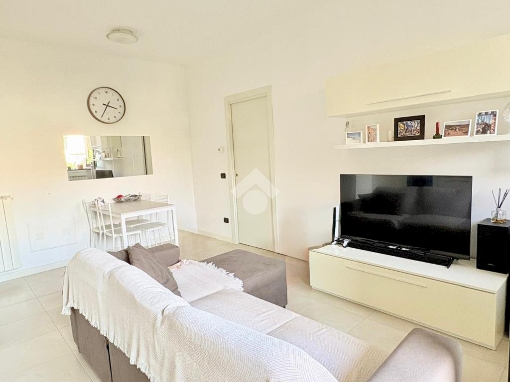 Two-room apartment Via Carlo Bertolazzi, Milano (neighborhood Lambrate) - photo 1