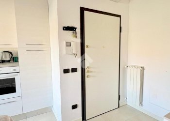 Two-room apartment Via Carlo Bertolazzi, Milano (neighborhood Lambrate) - photo 3