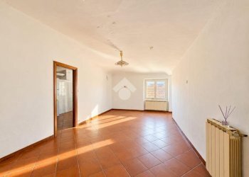 Appartamento Via Pia, Savona (zona Centro storico) - foto 4