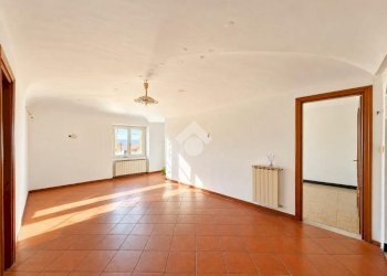 Appartamento Via Pia, Savona (zona Centro storico) - foto 28