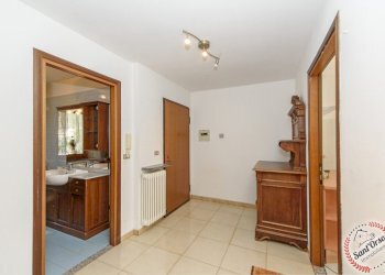Four-room apartment LOCALITA' SAINTE HELENE, Sarre - photo 18