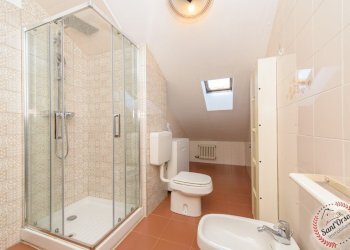 Four-room apartment LOCALITA' SAINTE HELENE, Sarre - photo 30