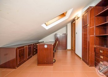 Four-room apartment LOCALITA' SAINTE HELENE, Sarre - photo 33