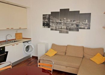 Bilocale Genova (zona Albaro) - foto 1