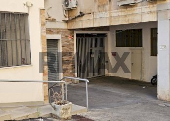Edificio all\'aperto - Box Via Tommaso Angelini
 
15-17-19, Palermo - foto 8