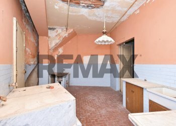 Cucina - Casa indipendente Via Chiesa Tagliaborsa
 
8, Giarre - foto 11