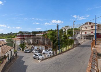 Edificio all\'aperto - Casa indipendente Via Chiesa Tagliaborsa
 
8, Giarre - foto 23