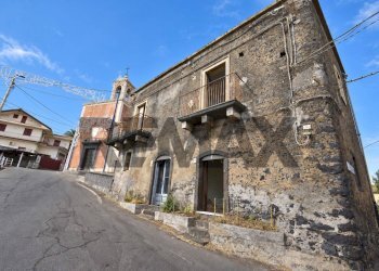 Edificio all\'aperto - Casa indipendente Via Chiesa Tagliaborsa
 
8, Giarre - foto 37
