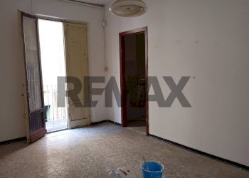 Stanza vuota - Casa semi indipendente Viale Mario Rapisardi
 
37, Catania - foto 3