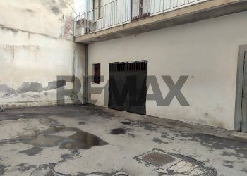 Edificio all\'aperto - Casa semi indipendente Viale Mario Rapisardi
 
37, Catania - foto 14