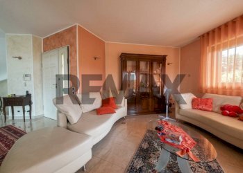 Soggiorno - Villa Via G. Marconi
 
33/A, Grignasco - foto 4