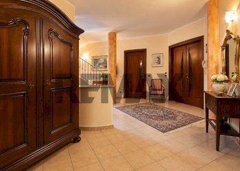 Hall / corridoio - Villa Via G. Marconi
 
33/A, Grignasco - foto 8